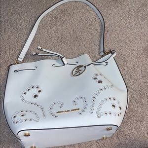 Micheal Kors purse